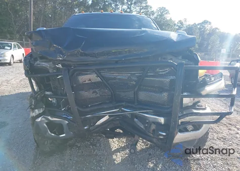 2017 Ford F-250 Lariat z USA, uszkodzony, nr VIN 1FT7W2BT7HED23010